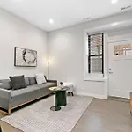 Apartment 2br Trendy Urban - Division 102w 202w 302w Rep