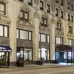 Inn Of Chicago