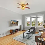 Vibrant 1Br Apartment Close To Dining - Cullom B3