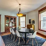 Garage Parking! Walk To Logan Square Station Plus Great Local Restaurants And Bars