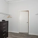 Chic 2Br Suite W Gym & Meeting Room By Stay Gia