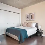 Near North 1Br W Doorman Wd Gym Nr I-90 Chi-870