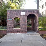 Lakeview 2Br W Courtyard Wd 2 Blocks To L Chi-517