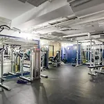 River N 1Br W Gym Pool Nr Man Mile Chi-90