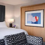 The Ritz-carlton, Hotel