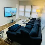 Cozy In Uptown/ Belmont Harbor