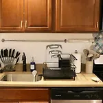 Stylish Cozy 2Br Apt Near Train Station Groceries