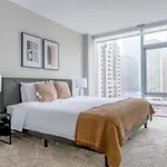 Streeterville 1Br W Pool Gym Nr Riverwalk Chi-879