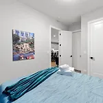 Lovely 3Bed 3Bath Brand New Apt W 4 Beds & Balcony