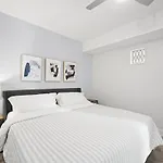 Apartment Beautiful Unit In
