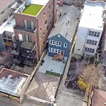 Apartment Beautiful Unit In