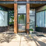 Bright Chicago Apartment Near Stadiums And Downtown