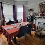 Afrique Francaise De Woodlawn 1