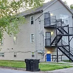 Titi\'S Southside Abode