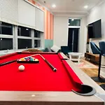 1 Garage Parking, Skyline Rooftop, Pingpong, Balcony