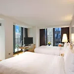 Radisson Blu Aqua Hotel, Chicago