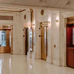 River Hotel
