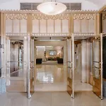 River Hotel
