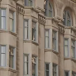 Congress Plaza Hotel 3*