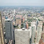 The Ritz-carlton,