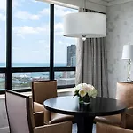 The Ritz-carlton, 5*