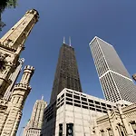 The Ritz-carlton, Hotel