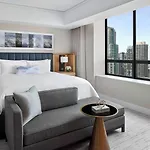The Ritz-carlton, Hotel