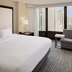 Doubletree By Hilton Magnificent Mile