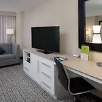 Hotel Doubletree By Hilton Magnificent Mile Chicago