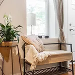 Wicker Park 1-Br Walk To Train & Grocery Easy Downtown Access