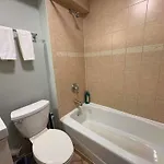 Apartment Chic 3br Hideout In Lincoln Park - Lincoln 3 *