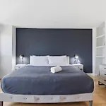 Apartment 2bd River North Million Dollar Views! Parking Incl Chicago