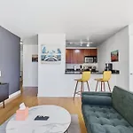 2bd River North Million Dollar Views! Parking Incl Apartment