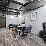 2bd River North Million Dollar Views! Parking Incl Apartment