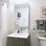 Holiday home Downtown Mich Ave - 6 Penthouses, Sleep 25 Chicago