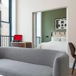 Livn Millennium Park Downtown 1 Br Apartment Chicago