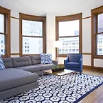 Three-Bedroom On W Van Buren Street Apt 1101
