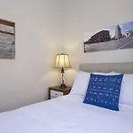 Two-Bedroom On W Division Street Apt 3R