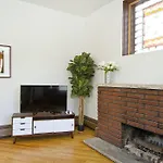 Three-Bedroom On N Lincoln Avenue Apt 2