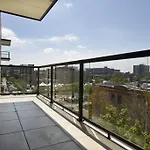 Two-Bedroom On W Randolph Street Apt 5D