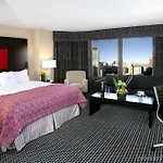 Hotel Doubletree By Hilton Magnificent Mile Chicago