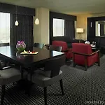 Doubletree By Hilton Magnificent Mile