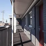 Motel Carlton Midway 2*