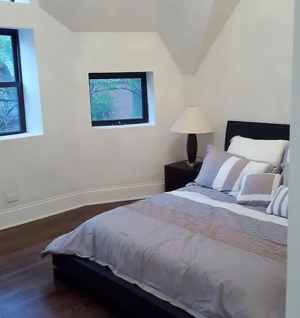 Logan Square Manor * Chicago
