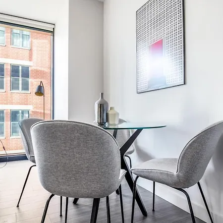 S Loop 2br W Pool Gym Nr Cta Train Chi-346 Apartment