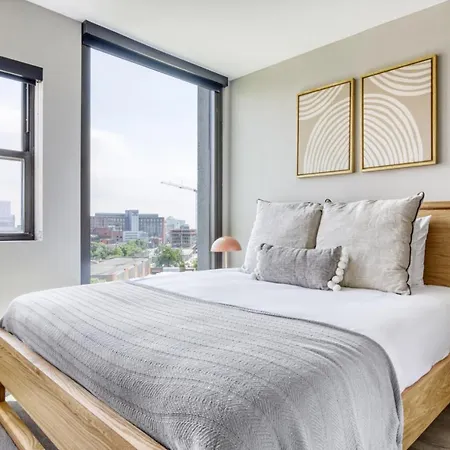Medical District 1br W Gym Wd 1 Block To L Chi-426 Apartment Chicago