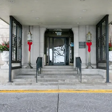 Apartment Gold Coast 2br W Doorman Gym 2 Blocks To L Chi-547