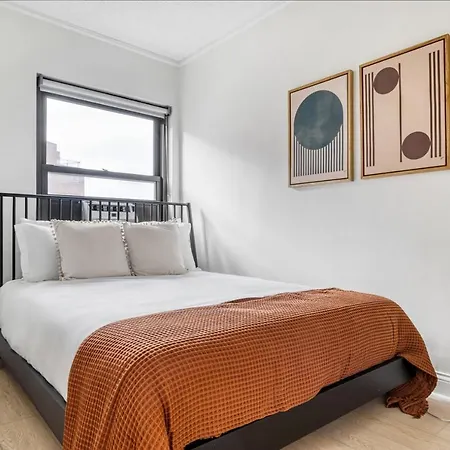 Gold Coast 2br W Doorman Gym 2 Blocks To L Chi-547 Chicago
