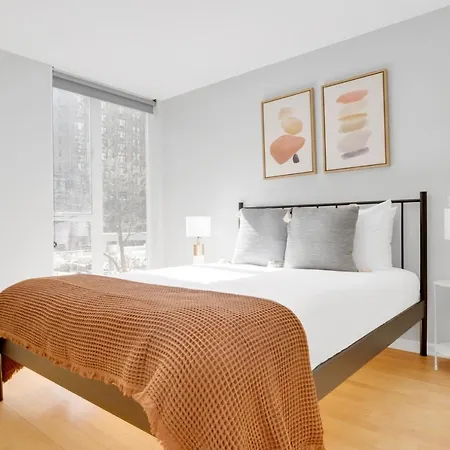 Apartment Streeterville 2br Nr Mich Ave Oak St Beach Chi-596 Chicago