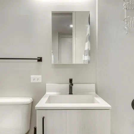 Medical District Studio W Gym Wd 1 Block To L Chi-461 Apartment *